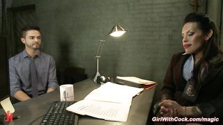 Trans agent face fucks guy