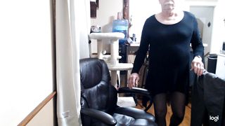 Sissy Seanette Carey sexposing herself