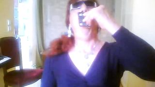 Marine11du17 sodo et gorge profonde avec un gode