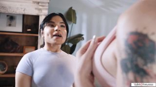 Trans Blake Lovely licks petite latina