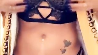 Good-Sized arse damsel shagging her bf rear end