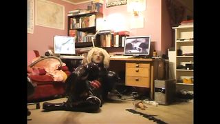 Roxina2009BondageGurl310109XL.WMV