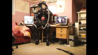 Roxina2009BondageGurl310109XL.WMV