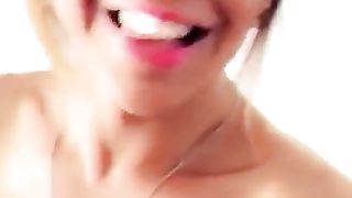 Selfie Solo Film Pretty T-gurl