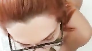 Brainy TRANSSEXUAL Deep-Throater