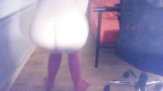 Sissy damsel twerk (sorry for the qualitiy)