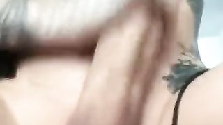 Trans Queen Cum-Shot.