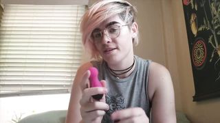 UNBOXING A BOUNTY FROM A WORSHIPPER