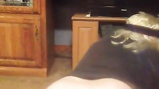 Booty wiggling on fuck stick