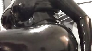 RubberDoll Finger-Banging and Beads
