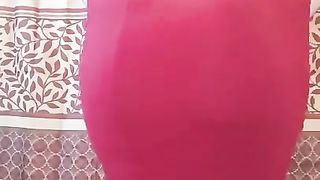 CD wiggling meaty pear gag form arse