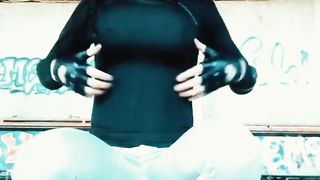 WilmaCD ambling around in public