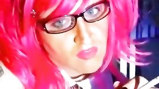 cdChloe-Smoking Schoolgurl Biotch