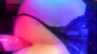 fanny worship les petits jeunes