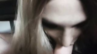 Svenja gargles lush man sausage