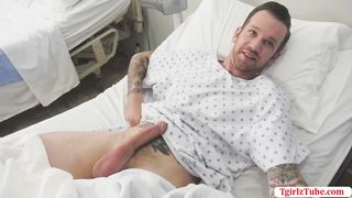 Luxurious trans Nurse Korra Del Rio deep-throats and rails patients rock hard man sausage