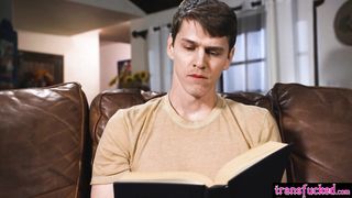 Horny tranny fucked her new boyfriend