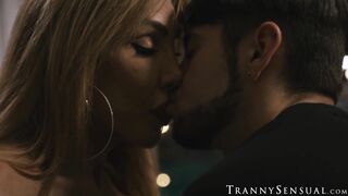 Trans stepmom Eva Paradis sucks Dante Colles dick then rides him raw