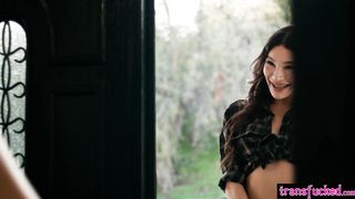 Big tits shemale fucked hot big ass babe