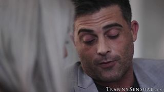 Lance Hart pounds TS Eva Maxim frustrations away in bareback Session