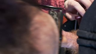 Sissy slut sucks Grindr strangers cock and takes a facial