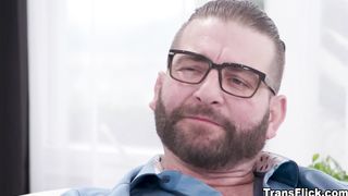 Chanel can joins Livi in to make it a threesome