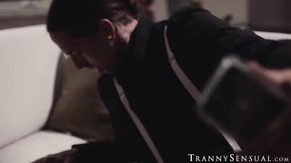 Trans Jade Venus offers her body to pleasure married man Ruckus