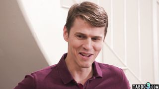 Teen shemale ready for the next level