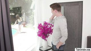 TRANSSEXUAL poolgirl caught weirdo guy tugging off (Gracie Jane)