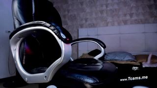 Oiled Trans Wanks Her Asshole On Live