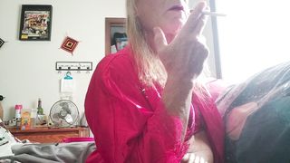 Smoking is soooooooo erotic!!!