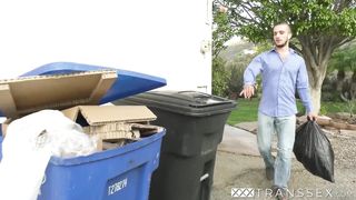 Transgender Casey Kisses gets oral before taking large penis