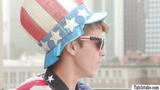 Flip fuck with Sexy TS Andylynn Payne & Sage Roux