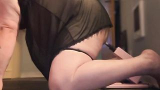 Sissy deepthroat boner