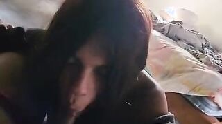 Voy casa de mi amiga a detonarla aprovechando que salieron su familia