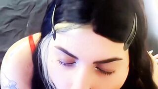 Kinky tatted trans inhale on a thick jizz-shotgun and gets milk in her jaws