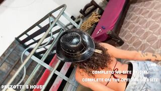 Humungous-dicked ts plows with dude on the farm and takes meatpipe all afternoon.