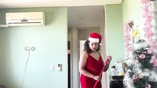 Christmas Cleaning Mouthy Dame Farts in front of Glrlfriend