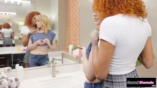 Trans Rubi Maxim bum sex fucktoys transsexual Kate Zoha