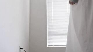 chinese hanfu femboy lad getting down on all fours white socks massive popshot