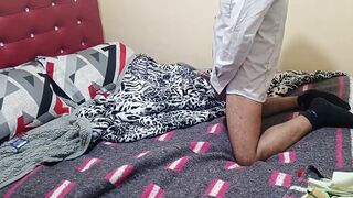 “Closeted transvestite, unmanly and sexy, letting herself be guided amidst low squeals in an personal date”