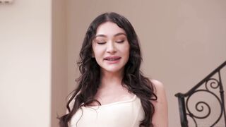 Andylyn & Draven-Sumptuous Daughter-in-law