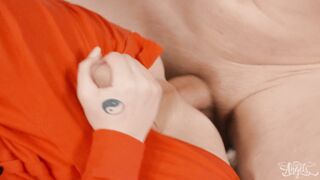 Izzy Wilde - Gamer Doll Gets Creampied