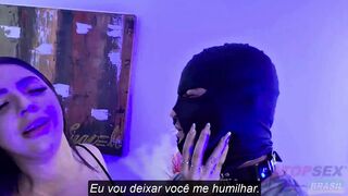 trio Rainhas e 1 Corno (trio Princesses and 1 Hotwife) - Witness Moore in CRIMSON