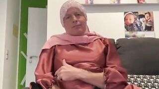 Fatima cumming on couch