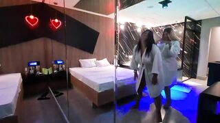 Scorching-up at the Hotel: Nicoly and the Blond Trans Lady Dancing - The Embarking of the Lovemaking with the Towheaded Trans Girl