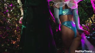 Ebony backpacker stumbles on 2 big cock futa pixies sucking