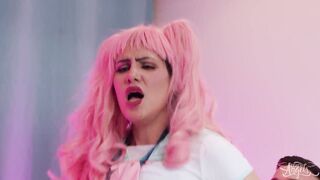 Nate Rose Sees Super-fucking-hot Cosplayer Isabella Gomez, Then Signs Her Elastic Donk & Gets Revved On - TRANS ANGELS