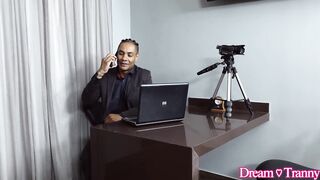 DESIRE SHE-MALE - Drilling Cool Trans Light-haired Bella Salvatore