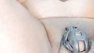 Encaged mischievous t-model sissy simran getting tear up firm and hand-job while speculum inwards arsehole